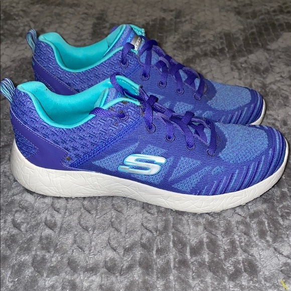 Sketchers Air Cooled Memory Foam Shoes, Walking, Light Weight, Size 8 - Picture 1 of 12